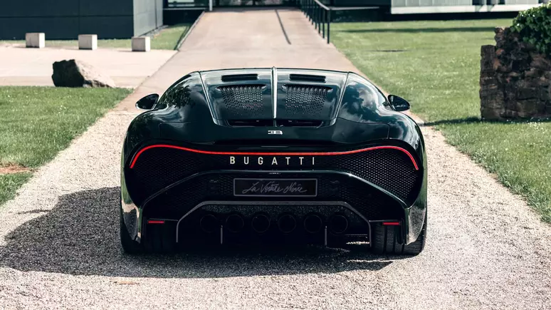 bugatti la voiture noire definitive 2 Bugatti La Voiture Noire: O Carro Mais Caro do Mundo e Seu Luxo Incomparável