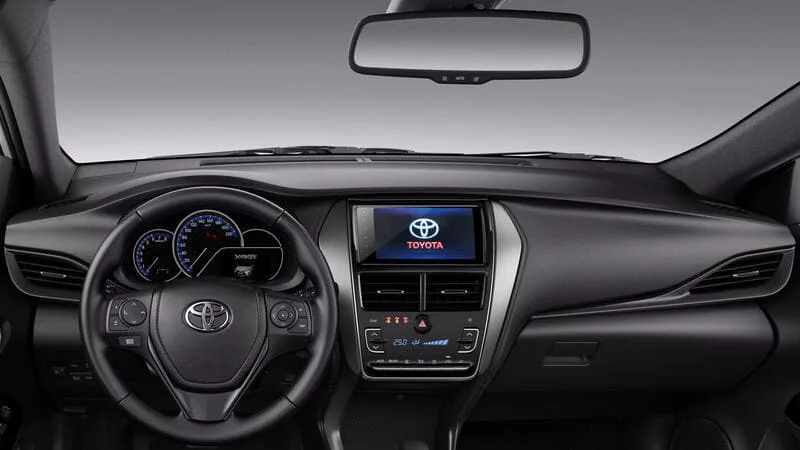toyota yaris 1 jpeg Toyota Yaris Hatch XLS 1.5 Automático 2025: Preço, Consumo e Desempenho