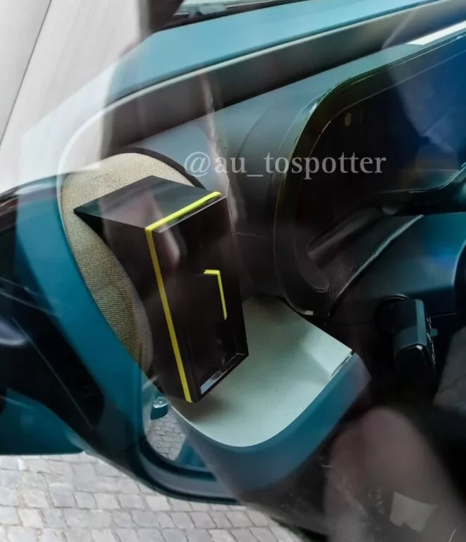 Fiat3 661x768 1 jpeg Novo Fiat Uno 2025: Interior do Fiat Panda Flagrado em Imagens Surpreendentes