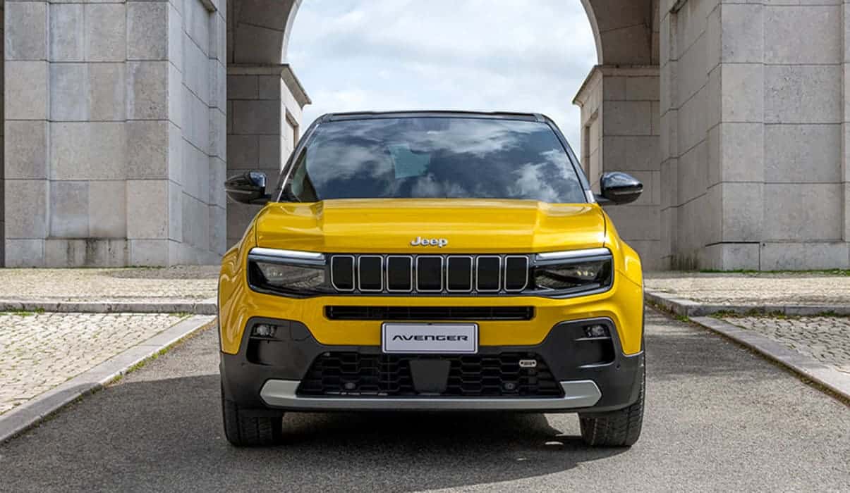 JEEP AVENGER MY24 DESIGN 03 1600x505 1 Jeep Avenger: veja detalhes do Jeep que pretende ser mais barato que o Renegade.