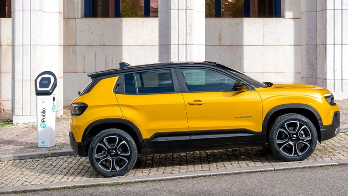 JEEP AVENGER capa Jeep Avenger: veja detalhes do Jeep que pretende ser mais barato que o Renegade.