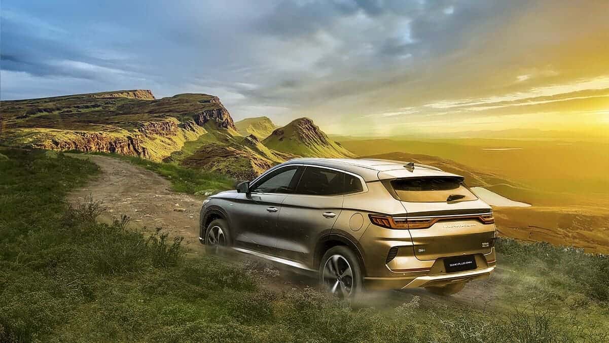 SongPannel capa Song Plus DM-i Bate Recorde de Vendas com 457 Unidades em um Dia