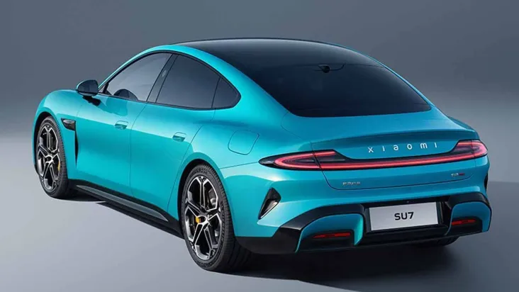 Xiaomi SU7 2025 carro eletrico chines 5 Xiaomi SU7: O Sedã Elétrico que Vendeu 89 Mil Unidades em um Dia