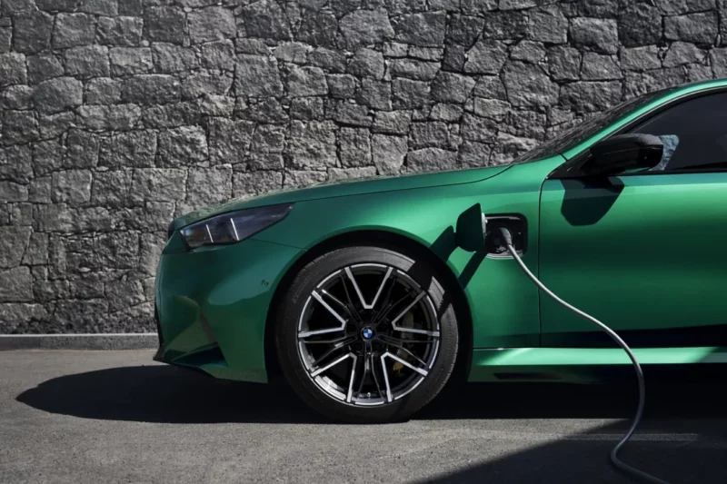 bmw m5 2 Novo BMW M5 Híbrido: Potência V8 e Sustentabilidade em Alta Performance