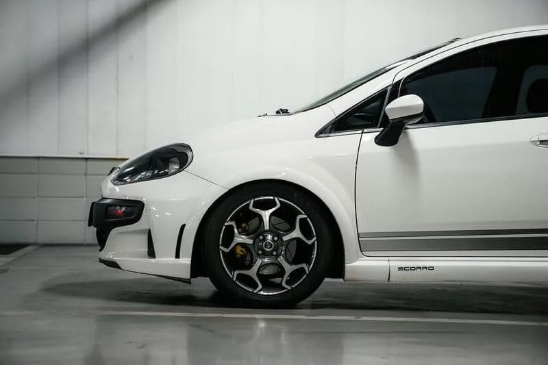 punto tjet 2 jpg Fiat Punto T-Jet: O Esportivo Raiz que Ainda Conquista Corações