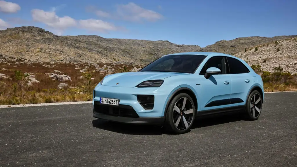 01 Macan Porsche Macan Elétrico 2025: Novos Pacotes Off-Road e Versão com Tração Traseira