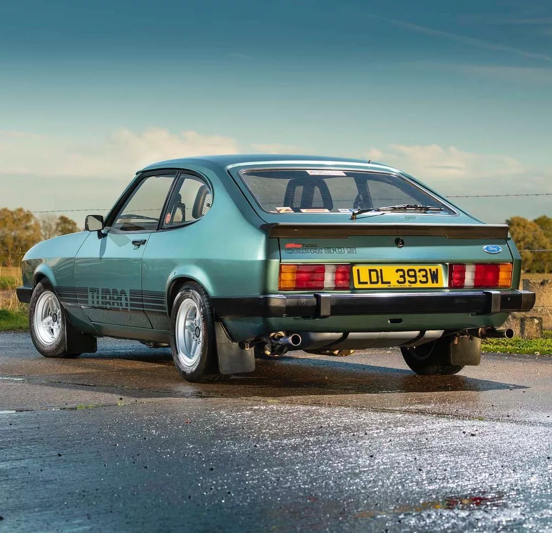 Ford Capri 11 jpg Ford Capri: o esportivo europeu que conquistou o mundo com estilo e ousadia