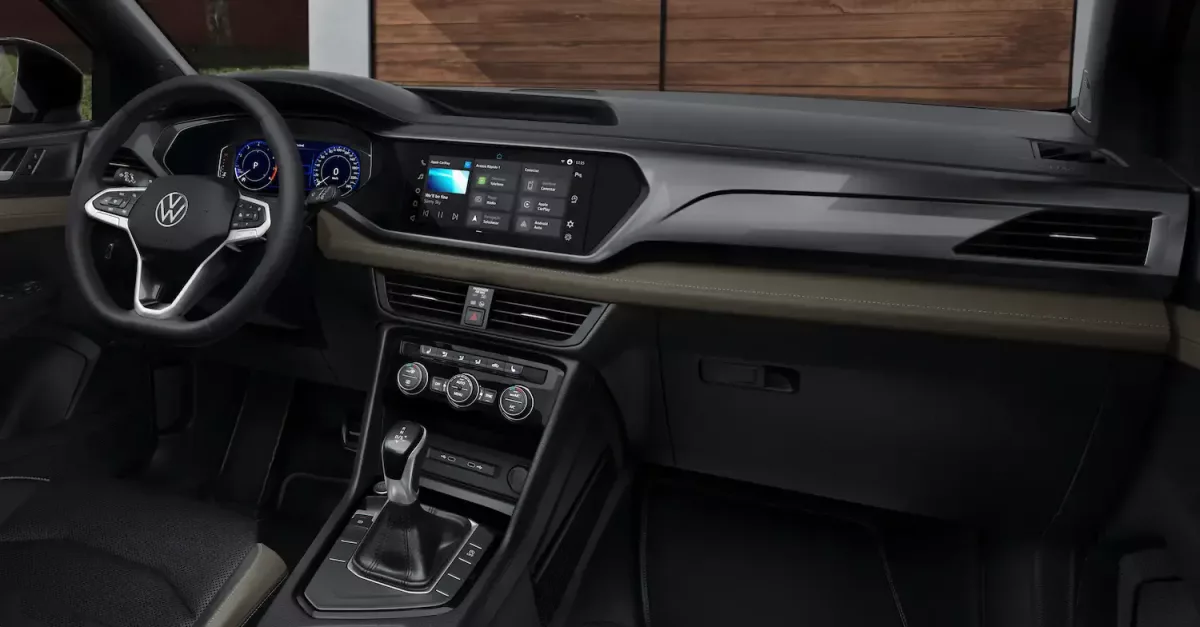 Volkswagen Taos 2024 Painel Completo 4964 Por que o Taos não vende? Entenda os principais e possíveis fatores