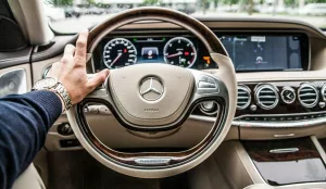 Como resolver o problema de mofo no ar-condicionado do carro?