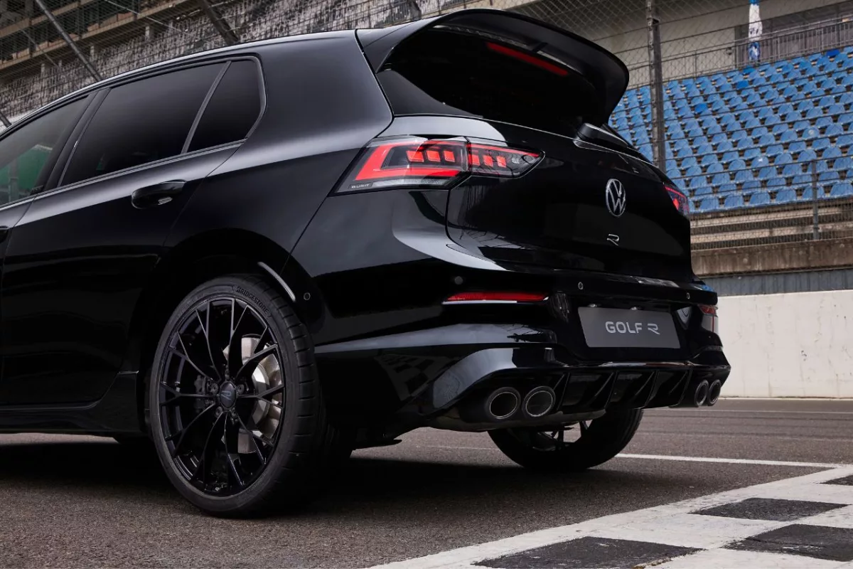golf r 3 Novo VW Golf R: Detalhes do Insano Hatch Médio de 333 cv
