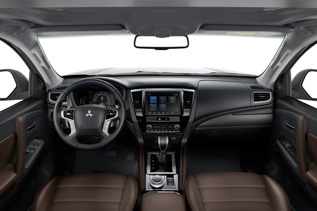 pajero sport legend black 3 Mitsubishi Pajero Sport Legend Black: Exclusividade e Performance para Aventuras de Alto Nível