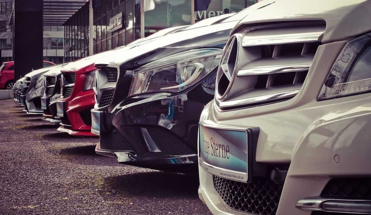 suv ate 60 mil capa Os 5 Carros Mais Caros do Brasil em 2024