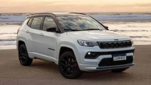 Jeep Compass Blackhawk: Ficha técnica e análise completa do SUV com 272cv.