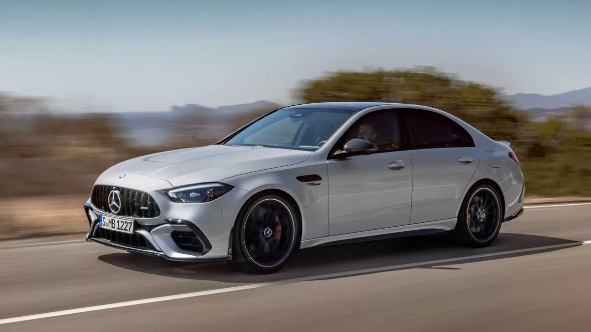 2024 mercedes amg c63 s e performance 1 Mercedes-AMG C 63 S E Performance: Sedã de R$ 1 Milhão com Tecnologia de Fórmula 1