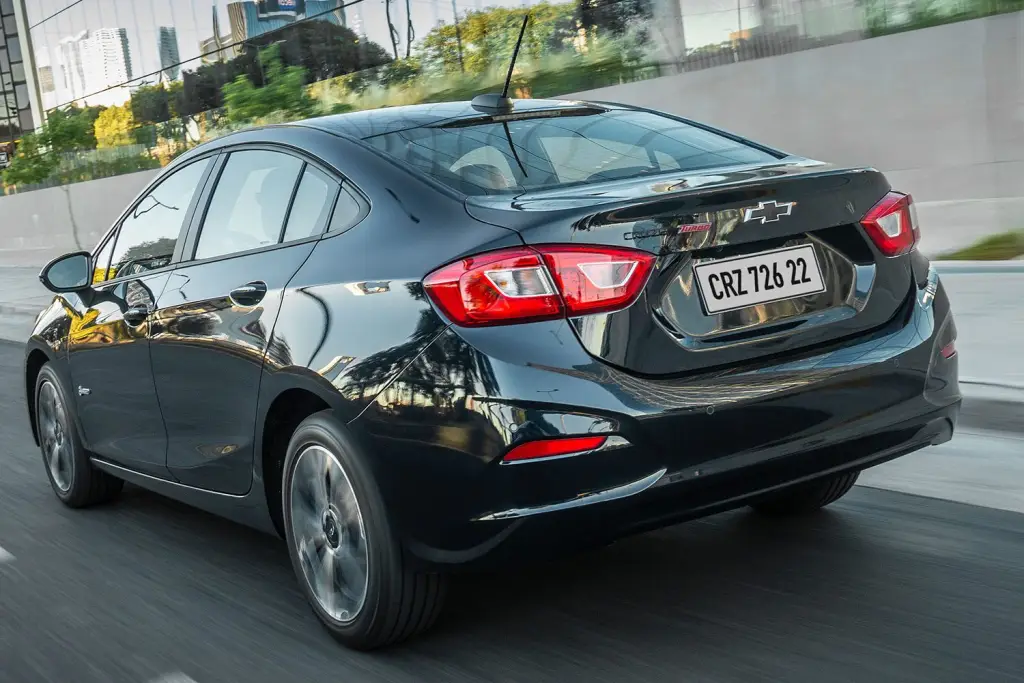 Cruze RS E Midnight 2 Após 13 Anos, Chevrolet Cruze e Cruze Sport6 Saem de Linha no Brasil