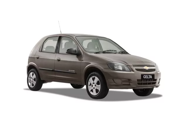 celta jpg 5 carros usados e populares por menos de R$25.000,00 para quem está em busca do primeiro carro.