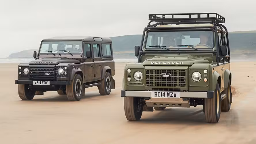 landroverdefenderv8bespoke 3 Land Rover Defender Clássico ressurge com Motor V8; O preço? R$ 1,4 Milhão!