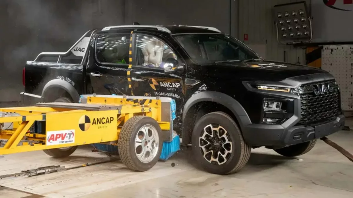 w1bRgTbZ jac hunter testes do ancap 3 1536x864 1 JAC Hunter 2025 conquista 5 estrelas em testes de segurança da ANCAP na Austrália