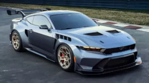 Ford Mustang GTD 2025 conta com mais de 800 cv e custará cerca de US$ 300.00!