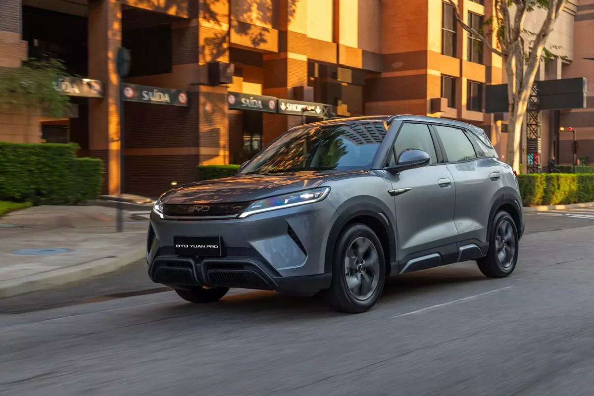 BYD Yuan Pro 2025 9 BYD Yuan Pro 2025 chega ao Brasil com preço competitivo e autonomia de até 401 km