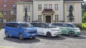 Com plataforma Ford, novo sucessor da VW Kombi estreia em versões diesel, híbrida plug-in e elétrica