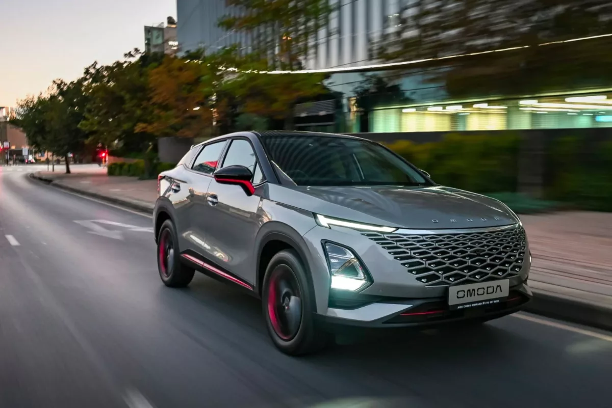 c5 NL Por Omoda C5 2025 ganha novo design no mercado internacional; confira!