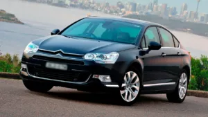 Citroën C5: Um sedã de Luxo e Tecnologia em Cada Detalhe