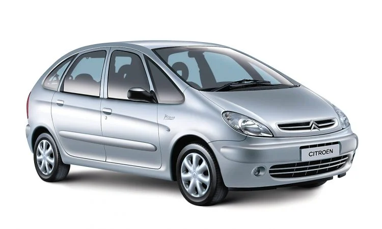 citroen xsara picasso 305 edited 750x450 1  8 carros automáticos baratos para "largar mão" do cambio manual.