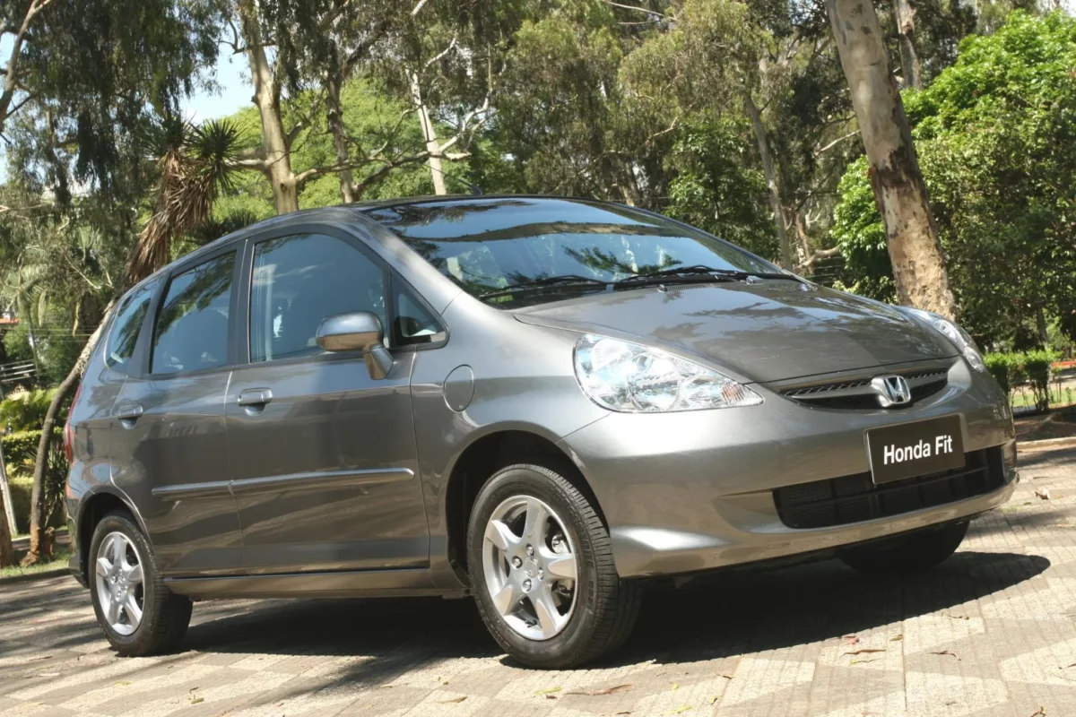 honda fit lxl 1  8 carros automáticos baratos para "largar mão" do cambio manual.