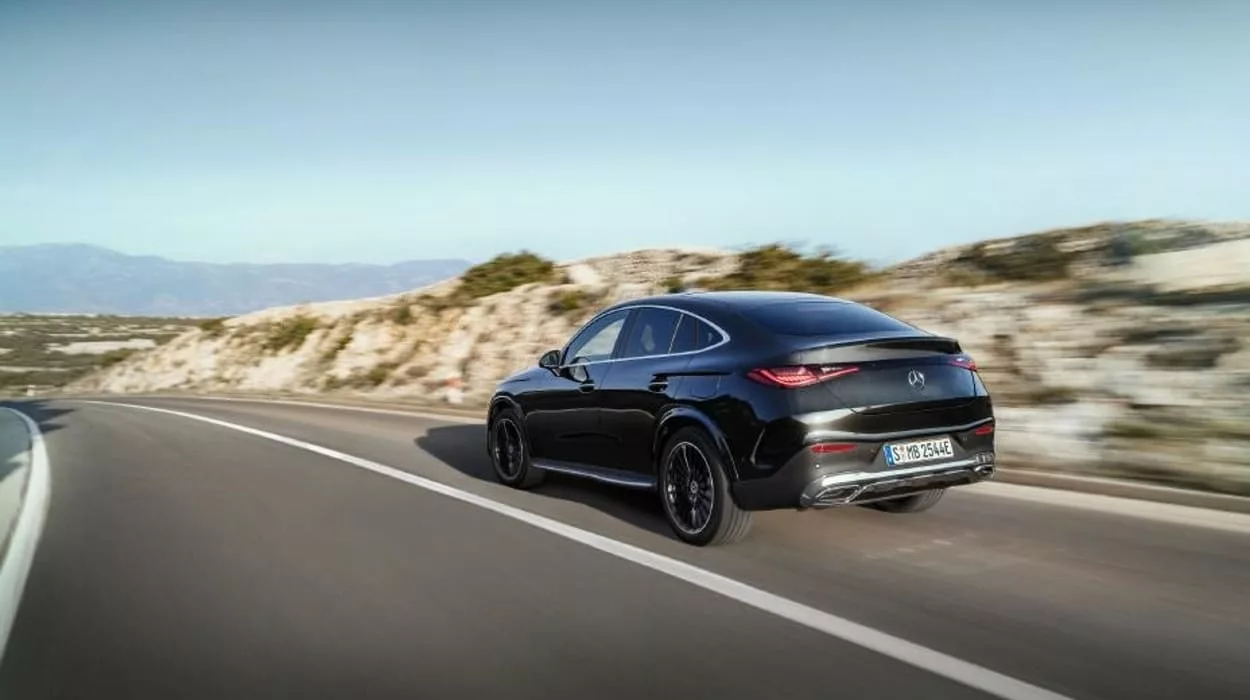 mercedes 1 jpg Mercedes-Benz Encerrará Produção de SUV Cupê Devido a Baixas Vendas