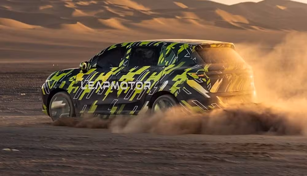 novo suv da leapmotor traseira Leapmotor B10: Novo SUV Elétrico da Stellantis Promete Revolucionar o Mercado Brasileiro