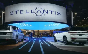 Stellantis ultrapassa 400 mil veículos produzidos e quebra recorde de exportações no Brasil em 2025