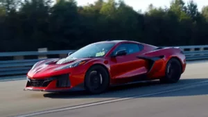 Chevrolet Corvette ZR1: O Esportivo Revoluciona com Velocidade de 374 km/h na Alemanha