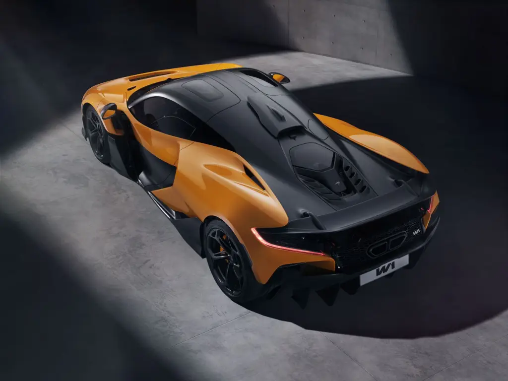 McLaren W1 3 McLaren W1: O Híbrido de 1.275 cv Que Combina Inovação e Velocidade Extrema
