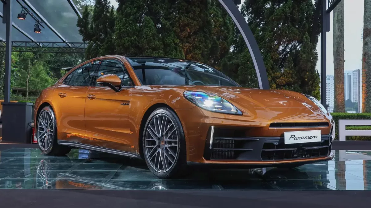 Novo Porsche Panamera 2025 7 e1729569919536 Os 5 Carros Mais Luxuosos Vendidos no Brasil.