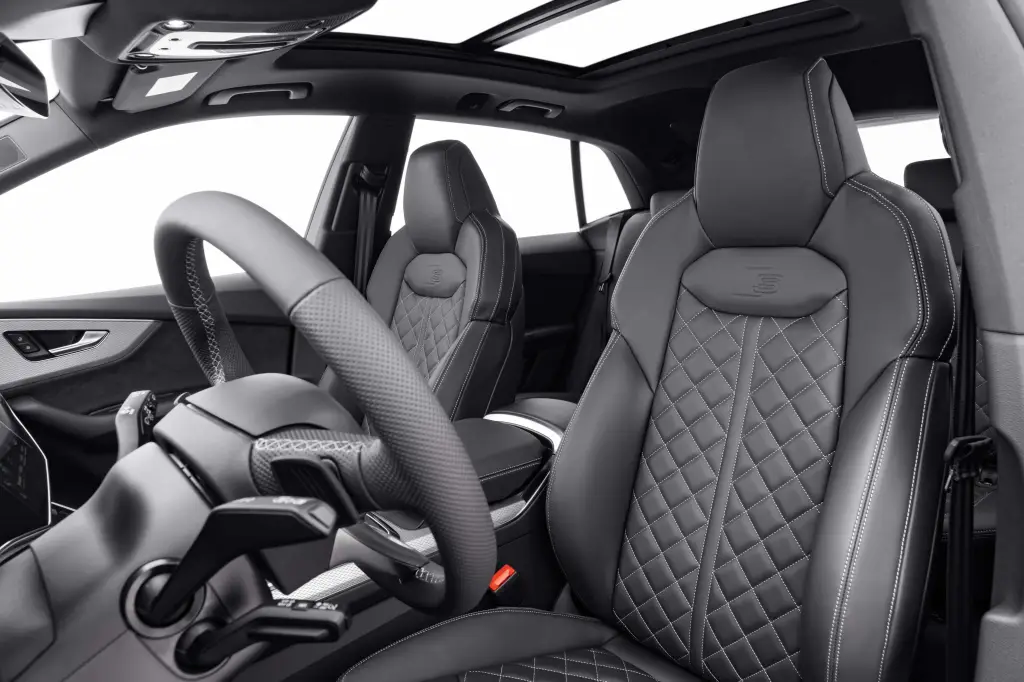 audi q8 2025 5 Audi Q8 2025 desembarca no Brasil com foco esportivo e motorização híbrida