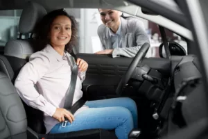 Carros Automáticos e Elétricos nas Autoescolas: Conheça a proposta da Senadora!