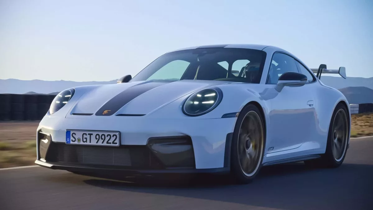 porsche 911 gt3 mit weissach paket 2025 2 Porsche 911 GT3 ganha motor 4.0 boxer de 6 cilindros em comemoração aos seus 25 anos.