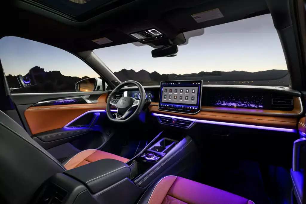 2025 VW Tiguan USA 42 1536x1024 1 Volkswagen revela o novo Tiguan: modernidade e tecnologia para o Brasil