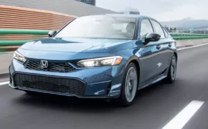 Novo Honda Civic 2025 chega ao México com Versões Híbridas e Design Renovado