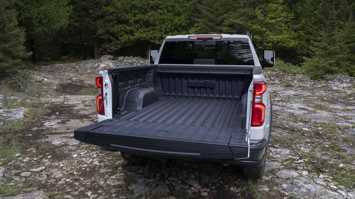 chevrolet silverado 2025 com cacamba multi flex 2 Chevrolet Silverado 2025: a picape se reinventa com tecnologia, praticidade e uma tampa multi-flex