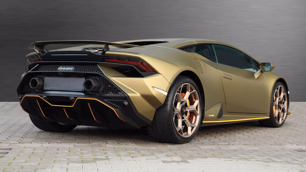 lamborghini huracan em balneario camboriu sc f7ff04b21a9 03 Conheça todos os detalhes da Lamborghini Huracán, do youtuber Klebim, que foi apreendida pela PCDF e revendida por concessionária .