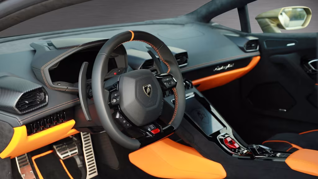 lamborghini huracan em balneario camboriu sc f7ff04b21a9 04 Conheça todos os detalhes da Lamborghini Huracán, do youtuber Klebim, que foi apreendida pela PCDF e revendida por concessionária .