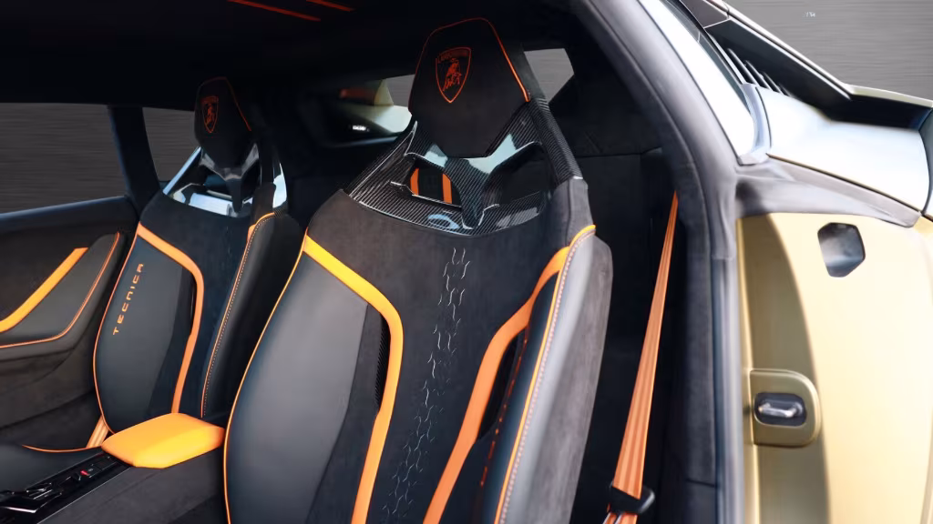 lamborghini huracan em balneario camboriu sc f7ff04b21a9 05 Conheça todos os detalhes da Lamborghini Huracán, do youtuber Klebim, que foi apreendida pela PCDF e revendida por concessionária .