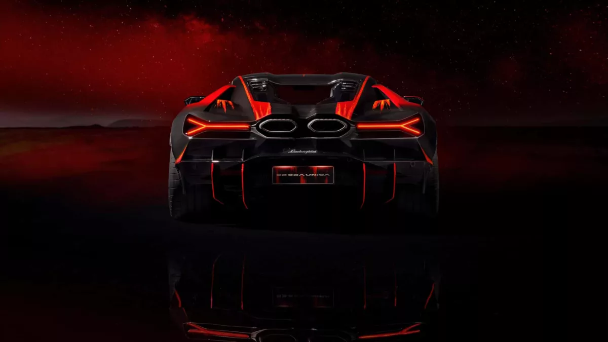 lamborghini revuelto opera unica la presentazione a shanghai 3 Lamborghini Revuelto: Apresentado em Xangai, o modelo único traz uma pintura artesanal que levou 480 horas para ser finalizado