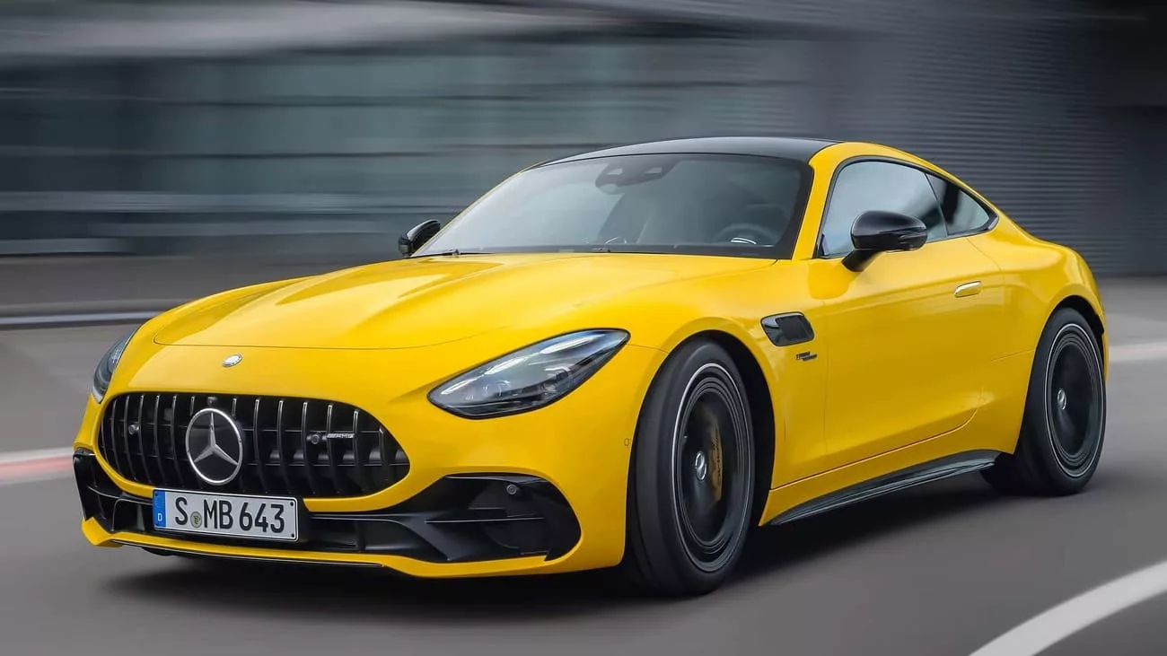 mercedes amg gt 43 coupe 2024 Mercedes-AMG GT43 Coupé : Performance e Estilo em Cada Detalhe