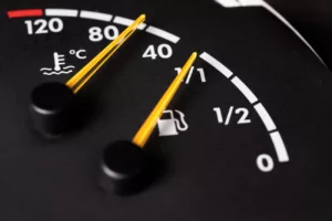 Existe uma velocidade ideal para economizar gasolina?