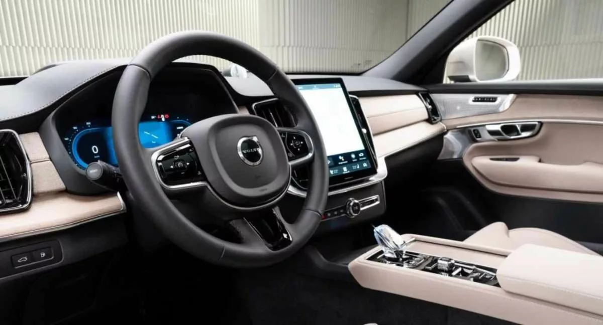 volvo04 42309874 Volvo XC90 2025: Elegância e Sustentabilidade com Nova Versão Elétrica