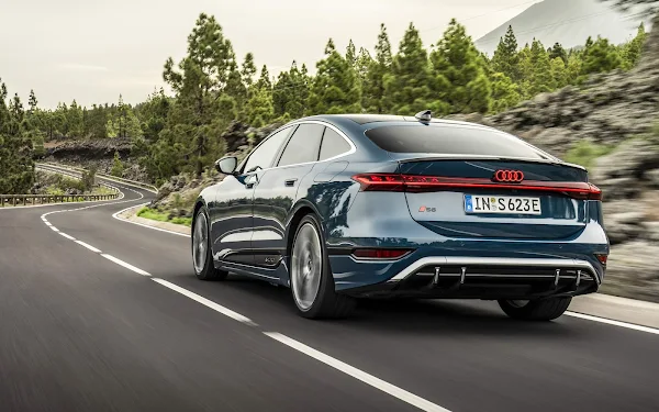 Audi S6 e tron 2025 87 Audi S6 e-tron 2025: combina tecnologia avançada, design aerodinâmico e potência