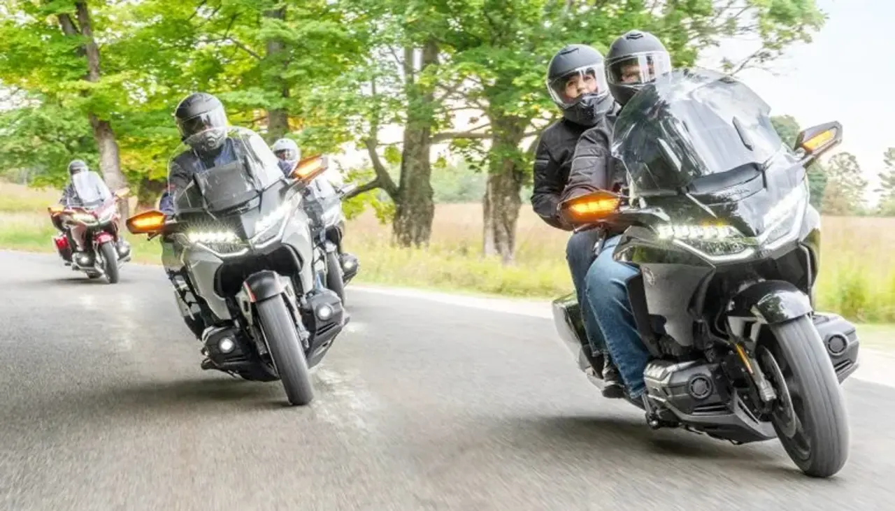 14 jan 25 Michelin lanca pneu Road W GT para longas distancias 2 770x440 1 Michelin Road W GT: A Nova Referência para Motociclismo de Longa Distância